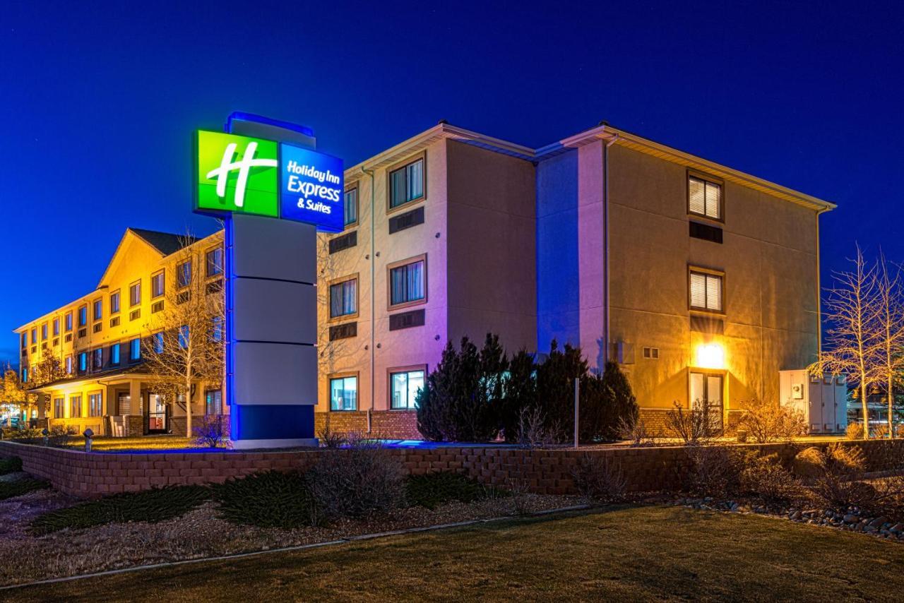 Holiday Inn Express & Suites Alamosa By Ihg Exterior photo