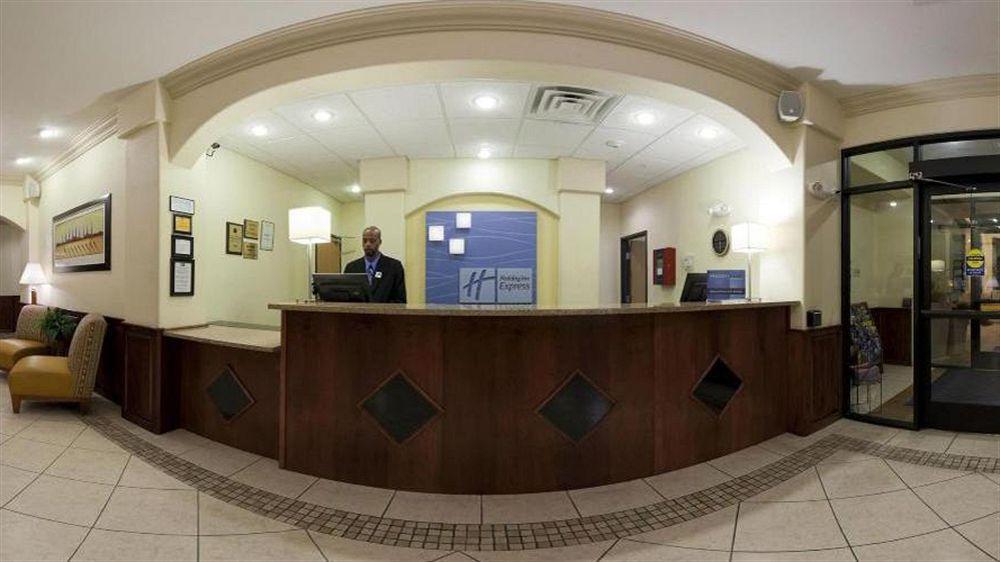 Holiday Inn Express & Suites Alamosa By Ihg Exterior photo