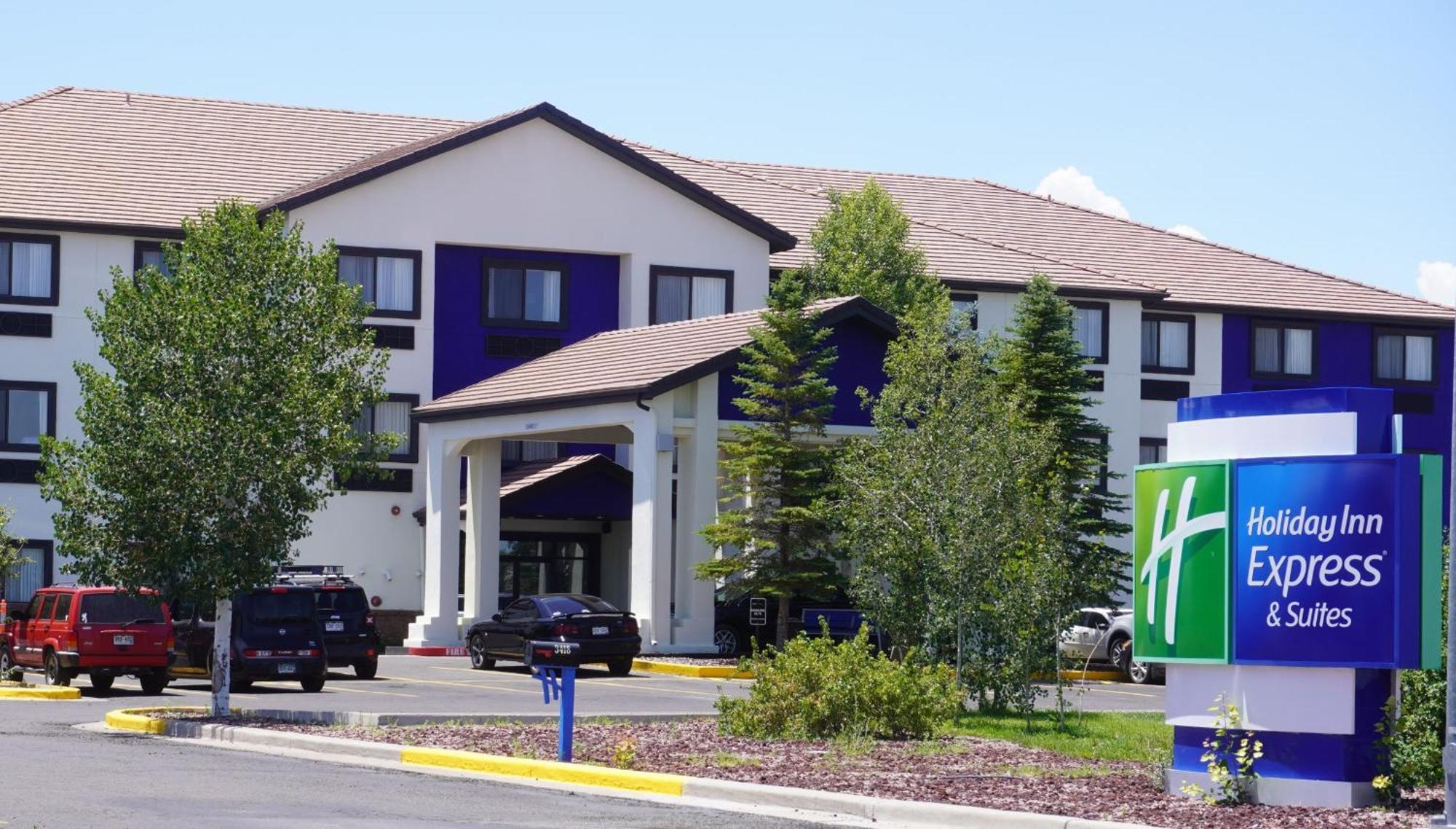 Holiday Inn Express & Suites Alamosa By Ihg Exterior photo