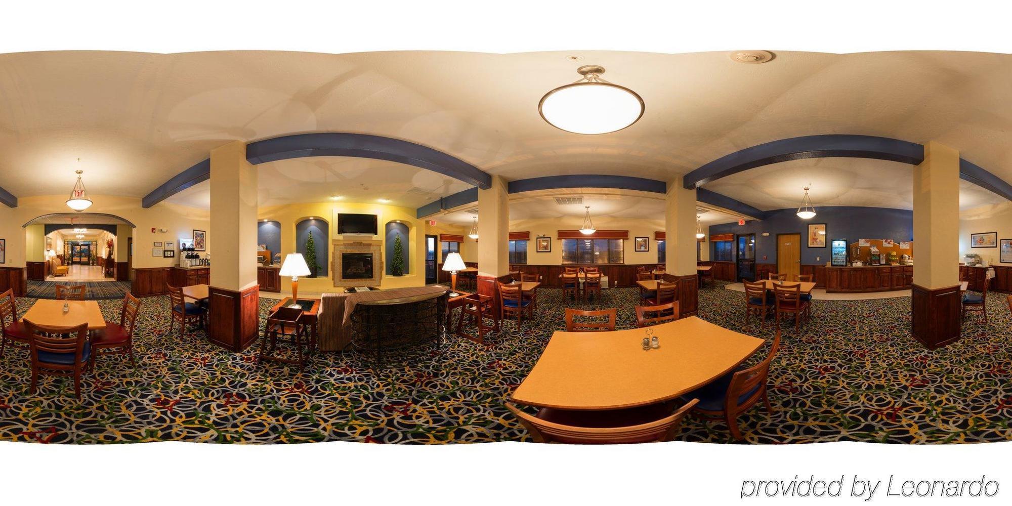 Holiday Inn Express & Suites Alamosa By Ihg Exterior photo