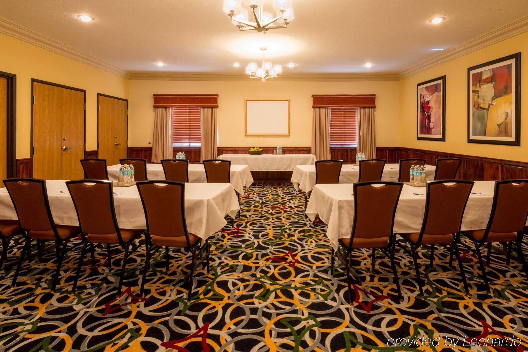Holiday Inn Express & Suites Alamosa By Ihg Exterior photo